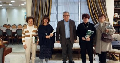 Επίσκεψη του Συλλόγου Φίλων της Δημοτικής Βιβλιοθήκης Καβάλας στον Θόδωρο Μαρκόπουλο