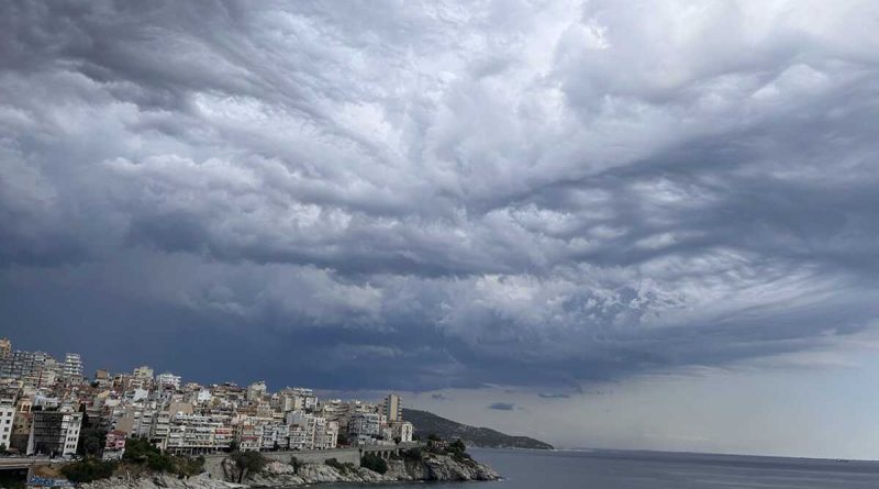 Καβάλα: Μεταβολή του καιρού με πτώση τις θερμοκρασίας και τοπικές βροχές